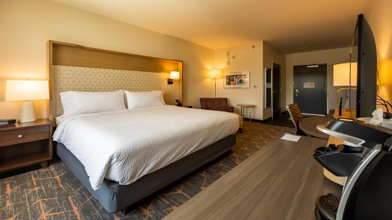 Courtyard By Marriott Atlanta Dunwoody Hotel Exterior photo