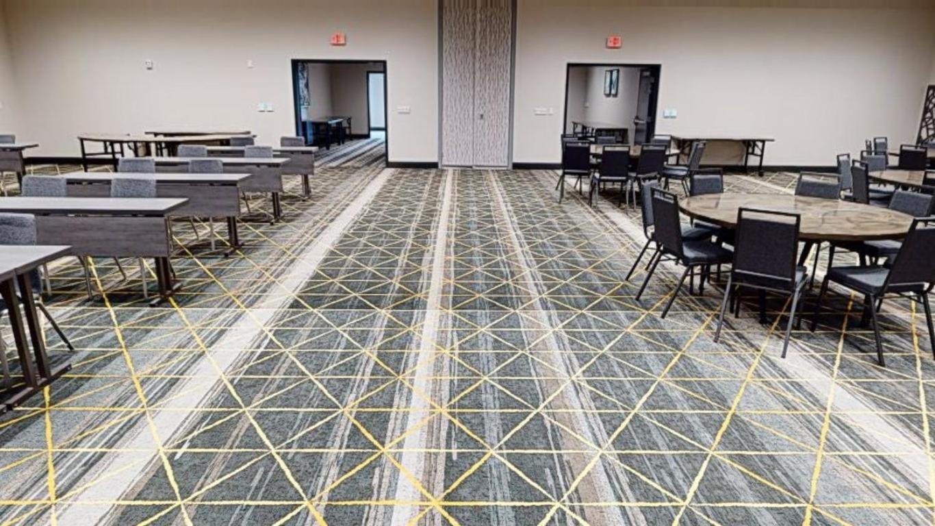 Courtyard By Marriott Atlanta Dunwoody Hotel Exterior photo