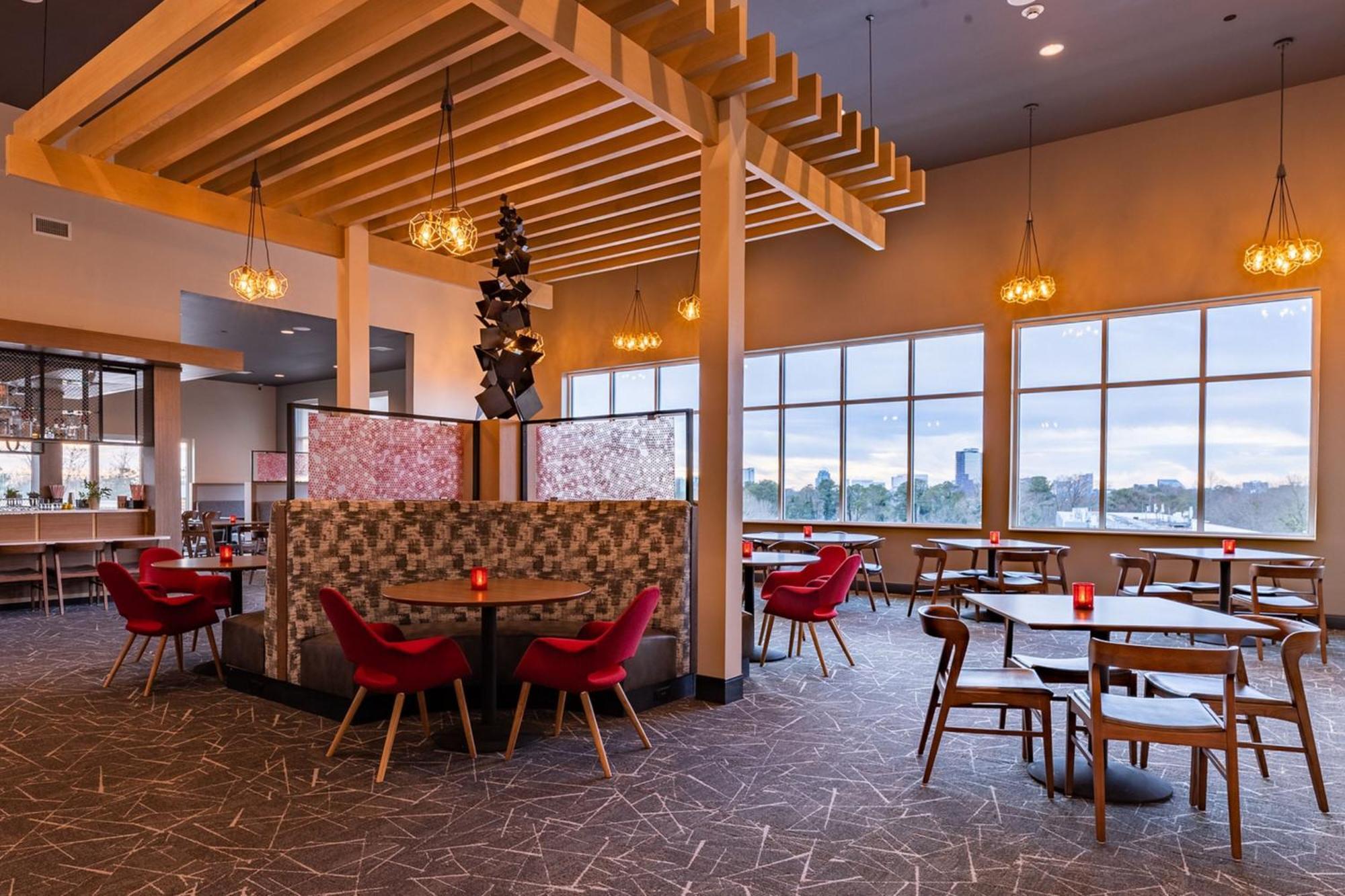 Courtyard By Marriott Atlanta Dunwoody Hotel Exterior photo